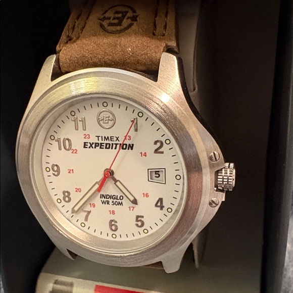 NWT Timex Men's Expedition Metal Field Watch - Picture 5 of 6